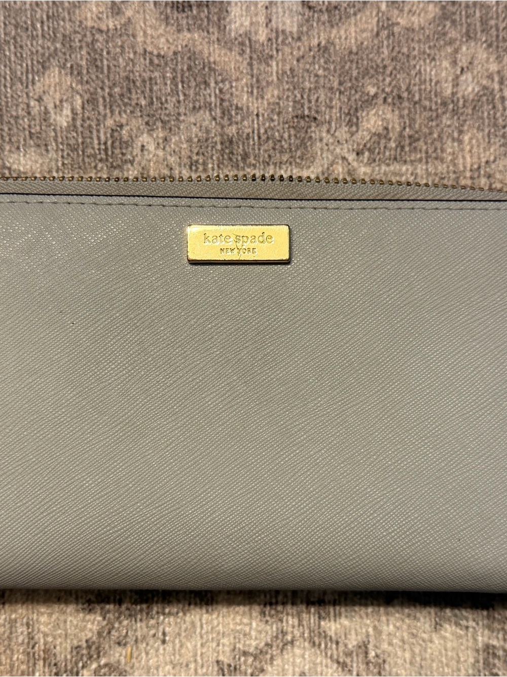 kate spade New York Gray Saffiano Zip Wallet
